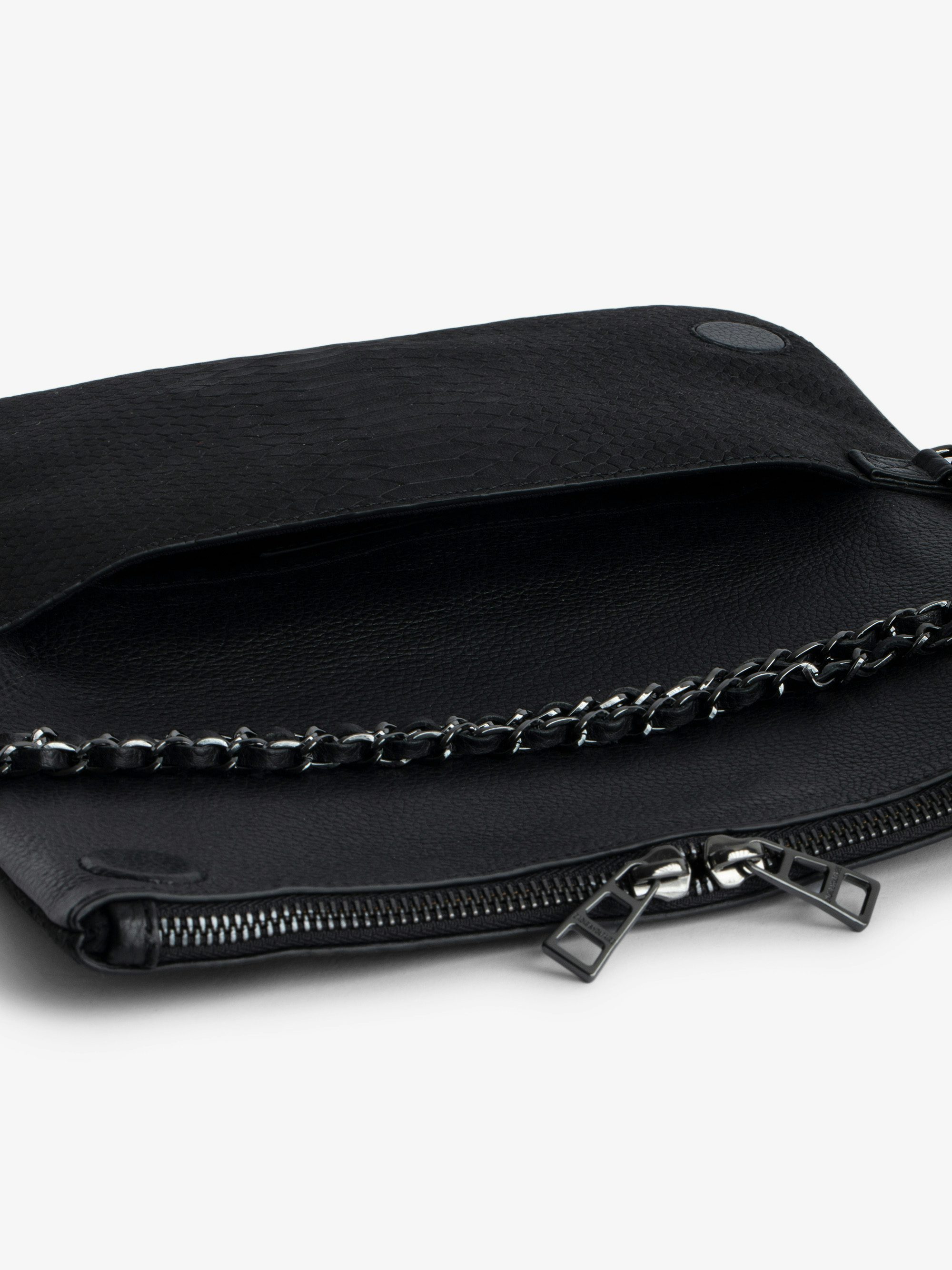 Rock Soft Savage Clutch - Leather clutch with python effect and double chain interwoven with leather and metal.